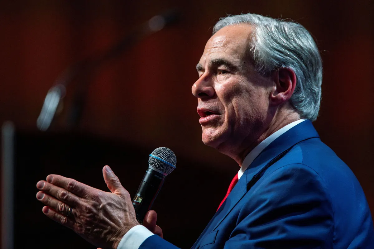 Voto latino coloca disputa pelo governo do Texas no radar democrata